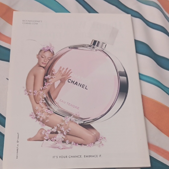 Teen Vogue Magazine February 2011 Growing Up Kardashian Cover - Picture 6 of 9